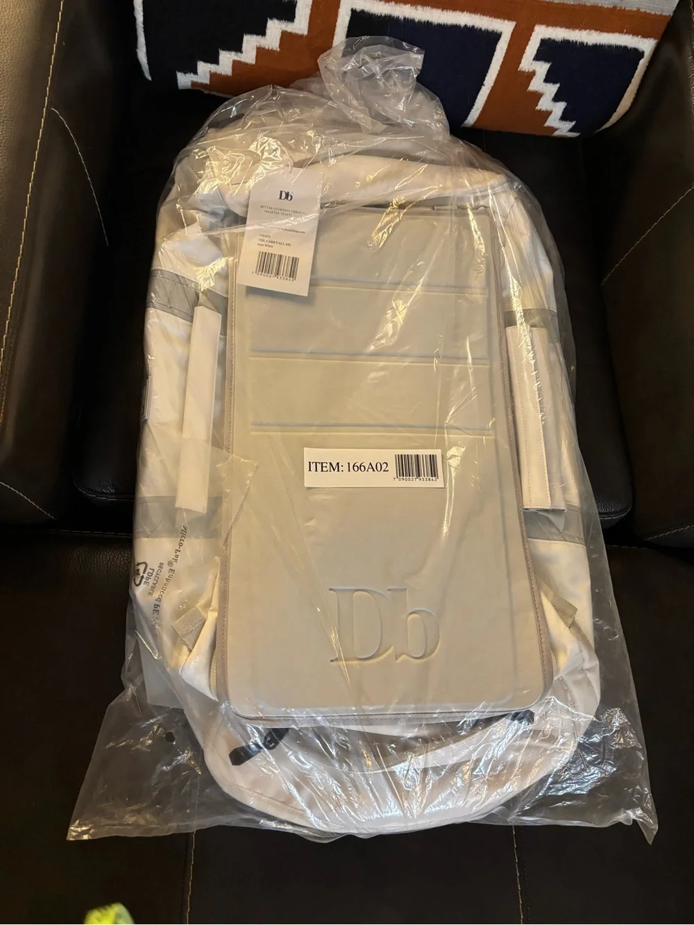 DB Naer 65L duffel/backpack- sport luggage